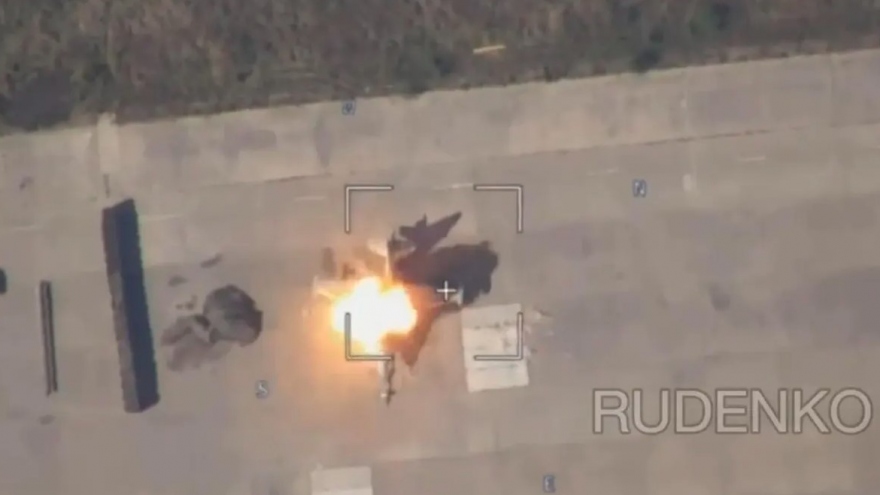 Ukraine sẽ làm gì khi chiến đấu cơ liên tục bị UAV giá rẻ của Nga tấn công?